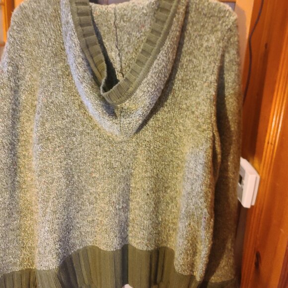 Christopher  banks Cardigan  hoodie - Picture 2 of 3